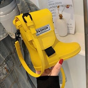 🚫SOLD 🚫Shoe Design Letter Patch Crossbody Bag